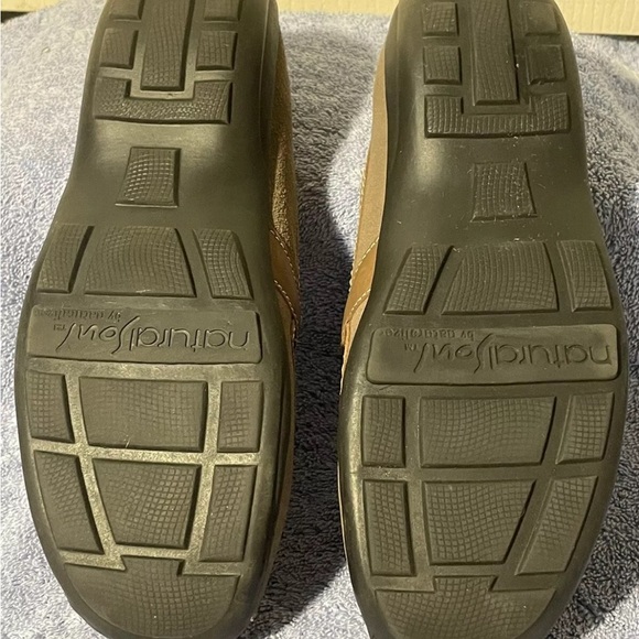 NaturalSoul by Naturalizer Women’s Gray Brown Friendship 73277 Flats Size 7 M - Picture 5 of 6